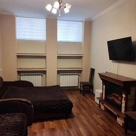 Novyi Svit Lviv Dış mekan fotoğraf